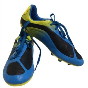 Men’s Brava Soccer Cleat blue Yellow  Size 11.5